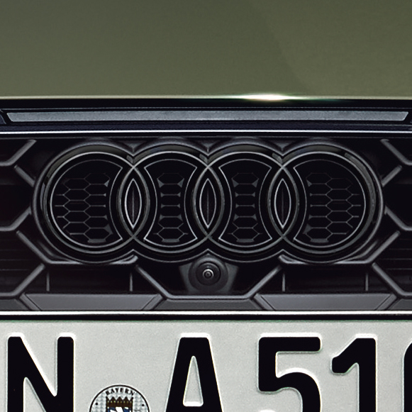 公式 | Audi Online Shop | 4リングブラックエンブレム(Audi A5