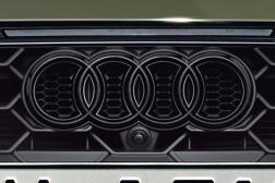 4リングブラックエンブレム(Audi A5 / フロント)