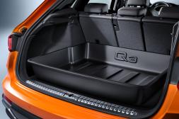 ラゲッジボックス(Audi Q3)