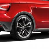 アクティブスタイルパッケージ ホイールアーチトリム　右後(Audi A1 / A1 Sportback)