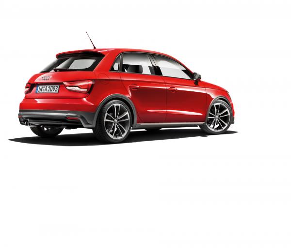 アクティブスタイルパッケージ リヤエプロン(Audi A1 / A1 Sportback)