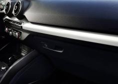 カラードインテリア アイビスホワイト ダッシュボードパネル(Audi Q2)